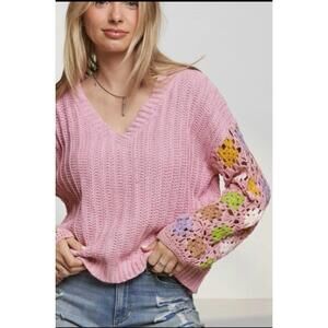NEW ADORA long sleeve knit floral sweater in pink